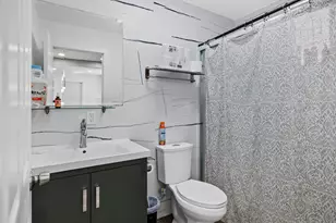 923 Kelvin Rd, El Sobrante, CA 94803 - Photo 17