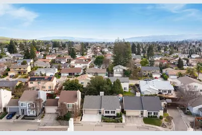 326 Meadowood Cir, San Ramon, CA 94583 - Photo 41