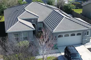 1110 Clearwater Creek Blvd, Manteca, CA 95336 - Photo 7