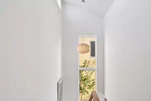 1126 Ocean Ave, Oakland, CA 94608 - Photo 27