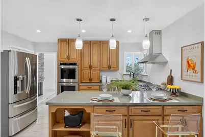 350 Elysian Fields Dr, Oakland, CA 94605 - Photo 19