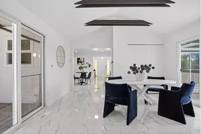 350 Elysian Fields Dr, Oakland, CA 94605 - Photo 13