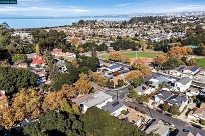 610 Quinan St, Pinole, CA 94564 - Photo 43