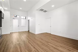 1545 32nd St, Oakland, CA 94608 - Photo 3