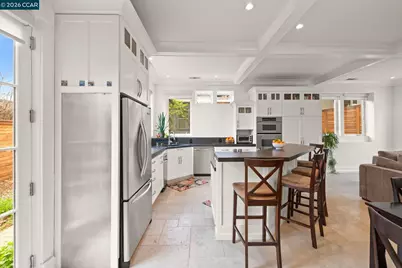 1333 Warren St, Martinez, CA 94553 - Photo 19