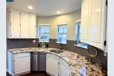 422 Sunnyoaks Ave, Campbell, CA 95008 - Photo 7