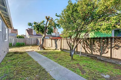 1034 Trenton Blvd, San Pablo, CA 94806 - Photo 13