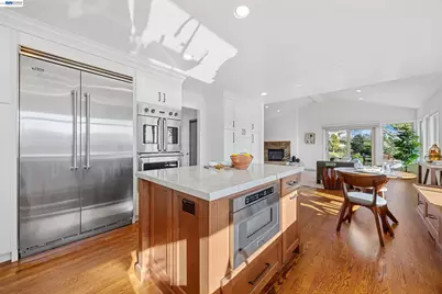 670 Logan Ln, Danville, CA 94526 - Photo 7