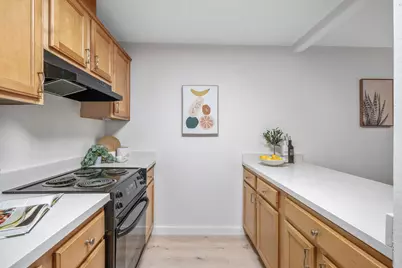 3751 Harrison St #102, Oakland, CA 94611 - Photo 13