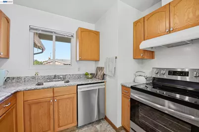 4986 Everglades Park Dr, Fremont, CA 94538 - Photo 11