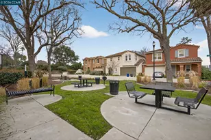 1509 Trailside Cir, Concord, CA 94518 - Photo 37