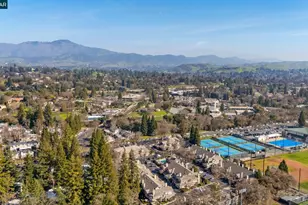 19 Danville Oak Pl, Danville, CA 94526 - Photo 31