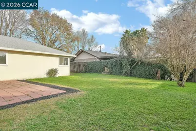 130 Cleopatra Dr, Pleasant Hill, CA 94523 - Photo 19