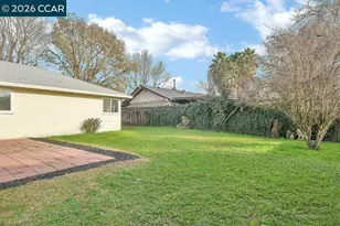 130 Cleopatra Dr, Pleasant Hill, CA 94523 - Photo 19