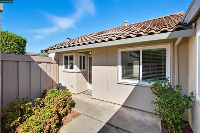 23 Mt Wilson Way, Clayton, CA 94517 - Photo 3