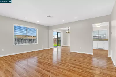 3784 Briarcliff Dr, Pittsburg, CA 94565 - Photo 7