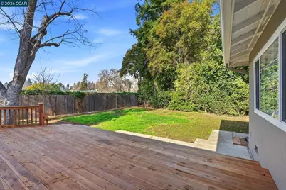 702 Ruth Dr, Pleasant Hill, CA 94523 - Photo 17