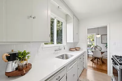 5634 Burlingame Ave, Richmond, CA 94804 - Photo 11