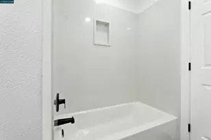 2251 Pacheco St, Concord, CA 94520 - Photo 19