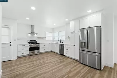 2251 Pacheco St, Concord, CA 94520 - Photo 11