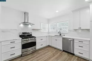 2251 Pacheco St, Concord, CA 94520 - Photo 13