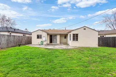 4105 Branson Dr, San Mateo, CA 94403 - Photo 21