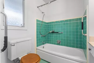 4105 Branson Dr, San Mateo, CA 94403 - Photo 17