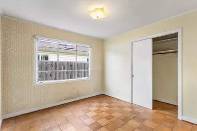 4105 Branson Dr, San Mateo, CA 94403 - Photo 13