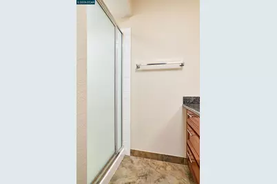 2489 American River Dr, Sacramento, CA 95825 - Photo 15