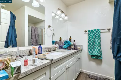 2489 American River Dr, Sacramento, CA 95825 - Photo 47