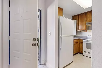 6001 Joaquin Murieta Ave #C, Newark, CA 94560 - Photo 7