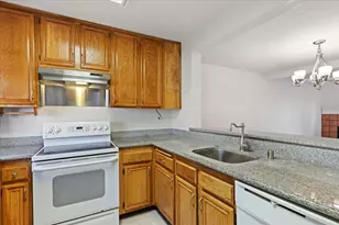 6001 Joaquin Murieta Ave, Newark, CA 94560 - Photo 5