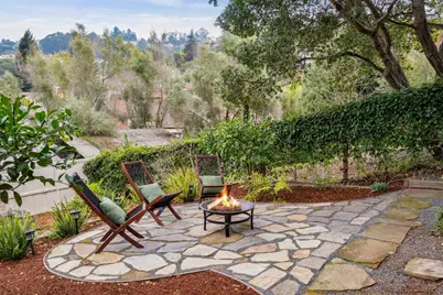 854 Leo Way, Oakland, CA 94611 - Photo 55