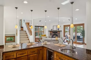 854 Leo Way, Oakland, CA 94611 - Photo 21