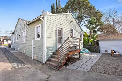 10315 Dante Ave, Oakland, CA 94603 - Photo 21