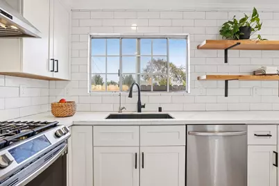 7865 Tamarack Dr, Dublin, CA 94568 - Photo 15