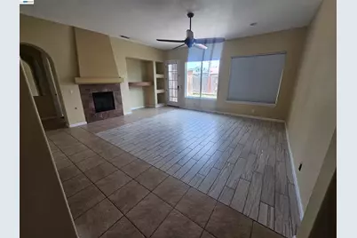 537 Bonanza Dr, Newman, CA 95360 - Photo 3