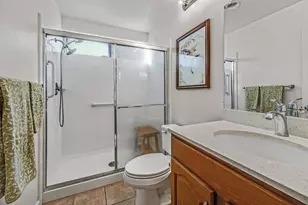 15100 Shining Star Ln, San Leandro, CA 94579 - Photo 29