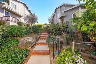 5450 Kirkwood Dr #H3, Concord, CA 94521 - Photo 5