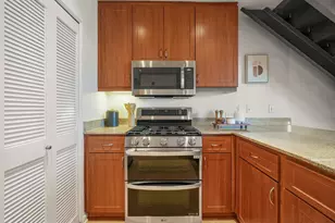 5855 Horton St, Emeryville, CA 94608 - Photo 9