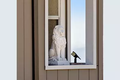 10353 Royal Oak Rd, Oakland, CA 94605 - Photo 45