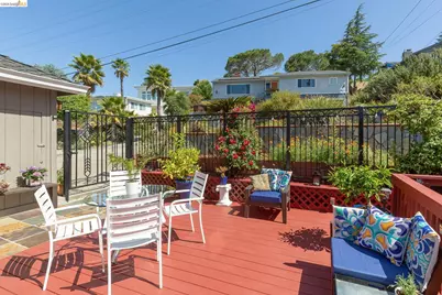10353 Royal Oak Rd, Oakland, CA 94605 - Photo 21