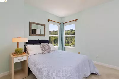 10353 Royal Oak Rd, Oakland, CA 94605 - Photo 35