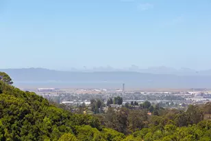 10353 Royal Oak Rd, Oakland, CA 94605 - Photo 27