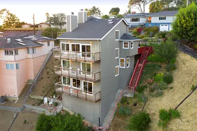 10353 Royal Oak Rd, Oakland, CA 94605 - Photo 49