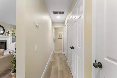 608 Centre Court, Alameda, CA 94502 - Photo 23