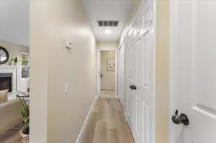 608 Centre Ct, Alameda, CA 94502 - Photo 23