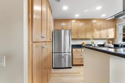 608 Centre Court, Alameda, CA 94502 - Photo 19