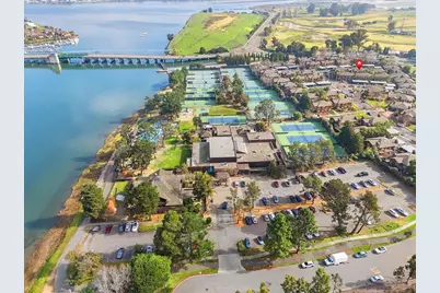 608 Centre Court, Alameda, CA 94502 - Photo 3