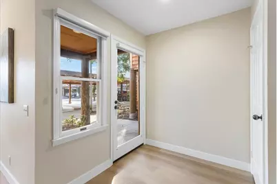 608 Centre Court, Alameda, CA 94502 - Photo 7